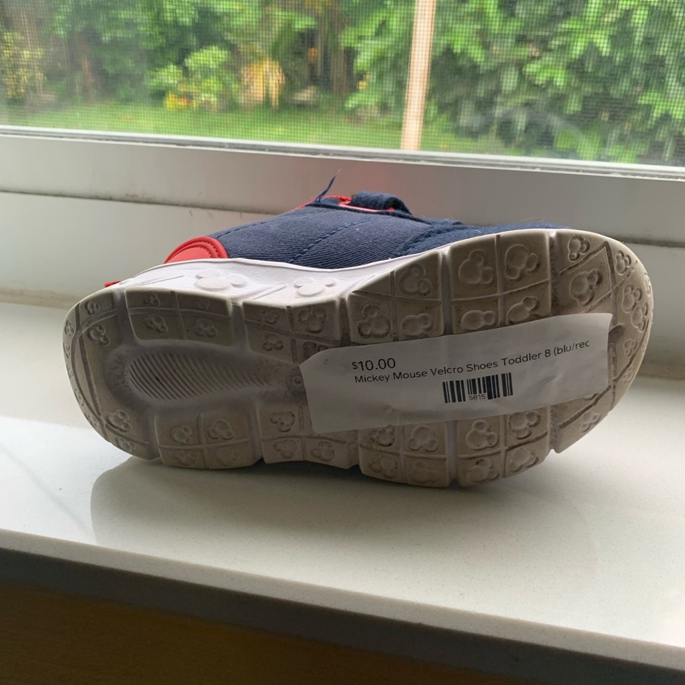 Mickey mousse Velcro shoes